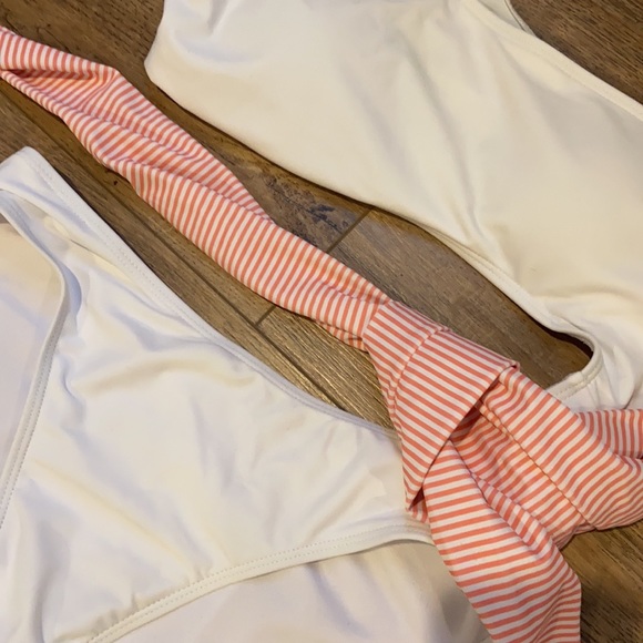 Women’s size M Shein Swimsuit. NEW - Picture 4 of 4